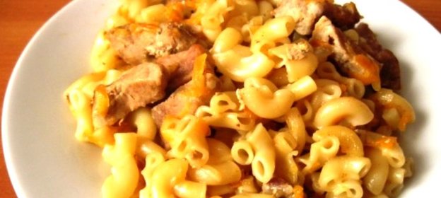 Лапша с мясом в мультиварке