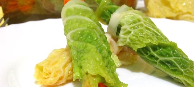 Маринованные голубцы из савойской капусты