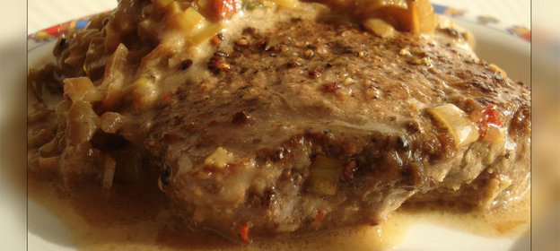 СТЕЙК с весенней ноткой - ревенневый маринад и соус