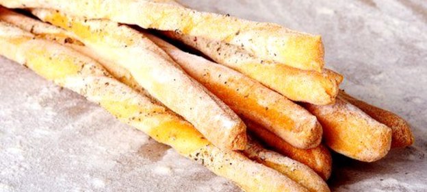 Кукурузные палочки с чеддером и халапеньо