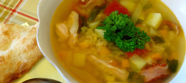 Гороховый суп со свининой и копченностями в мульте за 50 минут (вариант)
