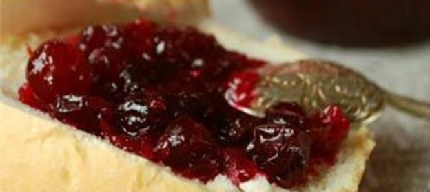 Клюквенное желе с цедрой, корицей и портвейном