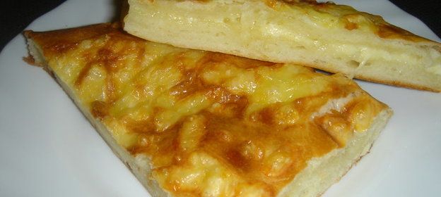 Сырная лепешка