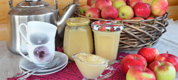 Яблочное пюре в мультиварке