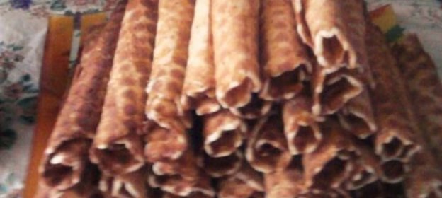 Яичница с сельдью и помидорами