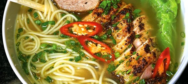 Лапша рамен с утиной грудкой