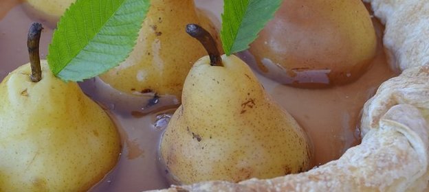 Пирог « Медовая груша» в коричном желе