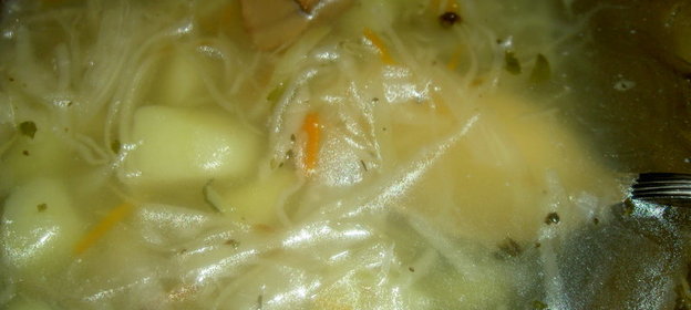 Щи с квашеной капустой и грибами