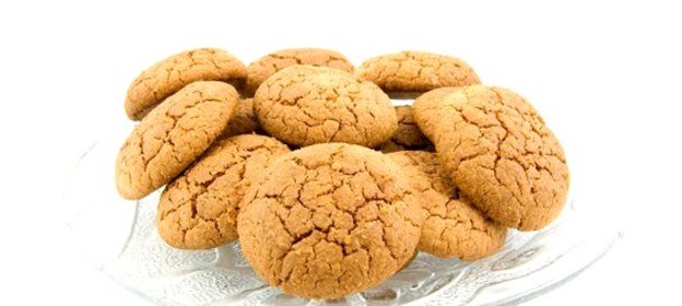 Простое миндальное печенье