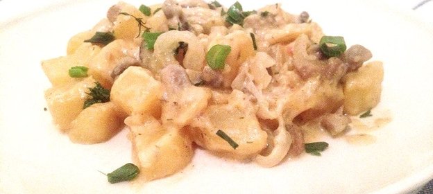 Соус с шампиньонами и картофелем