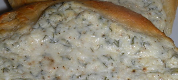 Турецкие лепешки с сыром Фета и укропом. PEYNIRLI PIDE