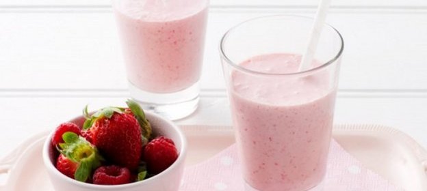 Смузи из красных ягод