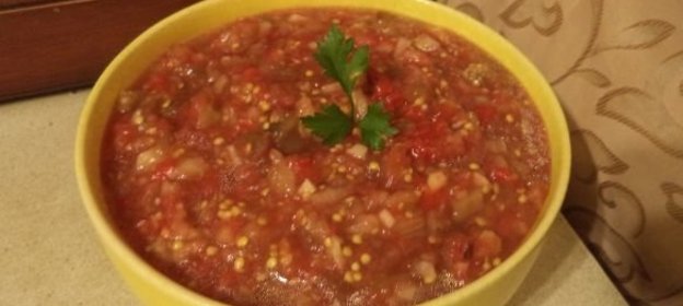 Грибы маринованные или соленые с луком и маслом