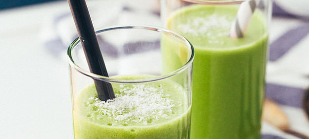 Кокосово-ванильный смузи с маття