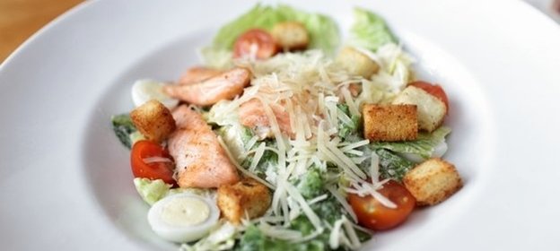 Цезарь с лососем