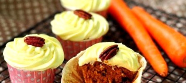 Овсяные мини-маффины с морковью и свеклой