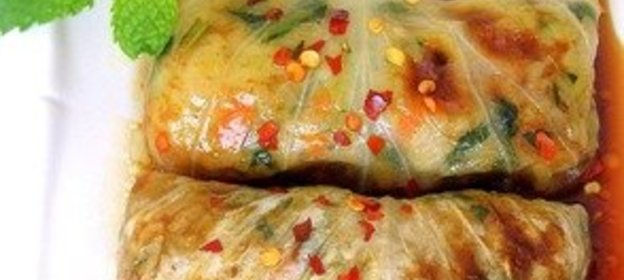 Голубцы с рисом и шпинатом в соево-медовой глазури