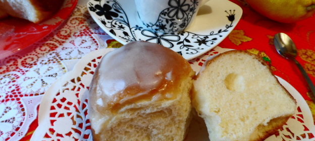 Нежные,сдобные булочки,хотите к чаю,хотите к кофе