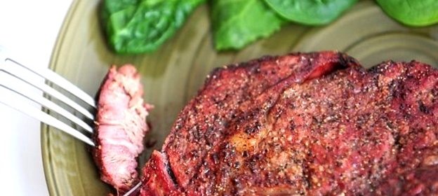 Стейк рибай на гриле