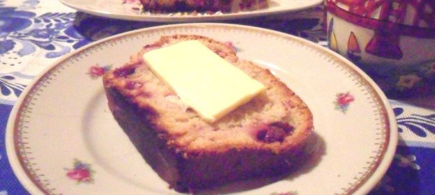 Кекс с чёрной смородиной на сметане Воспоминания о лете