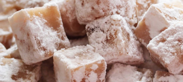 Сырой джем из черной смородины