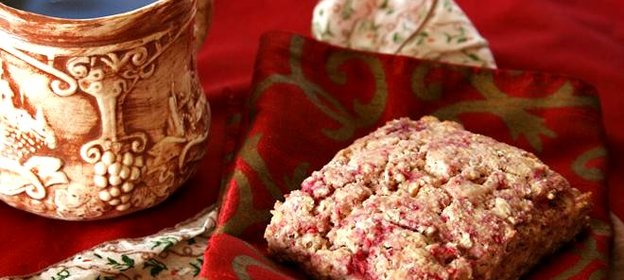 Сливочные лепешки с малиной