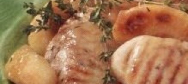 Яичница орехами и гранатом