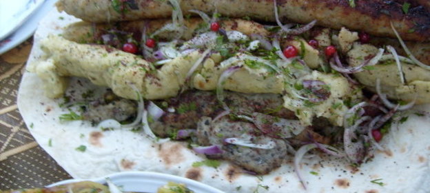 Начинка из соленых грибов, лука и яиц