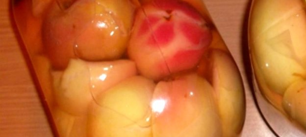 Яблоки консервированные целиком
