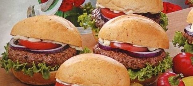 Бургеры с ароматными травами