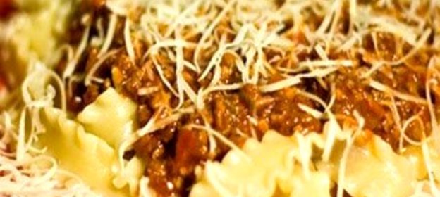 Паста с соусом болоньезе
