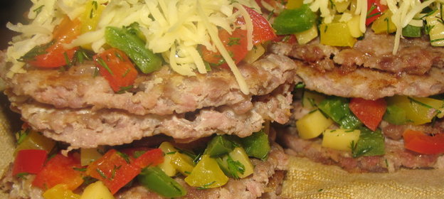 Гамбургеры из фарша с сыром