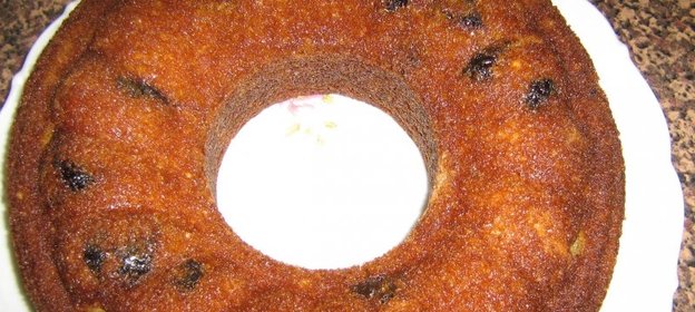 Рождественский кекс с черносливом и грецкими орехами