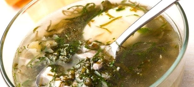 Щи из щавеля в мультиварке