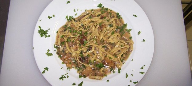 паста с белыми гибами