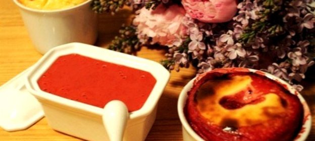 Творожная запеканка с клубникой