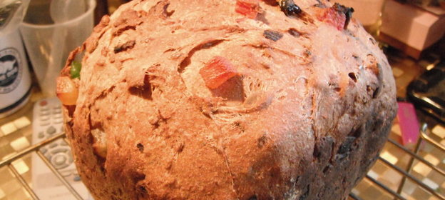 хлеб из цельнозерновой муки с семенами и цукатами /для ХП/