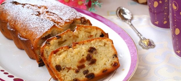 Молочный кекс с изюмом