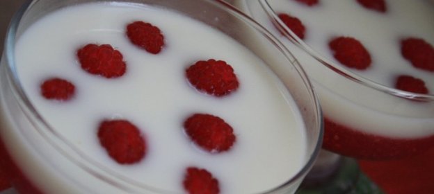 Малиновый желейный десерт Ягодка моя