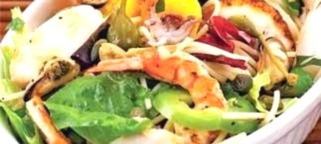 Морской салат со спагетти