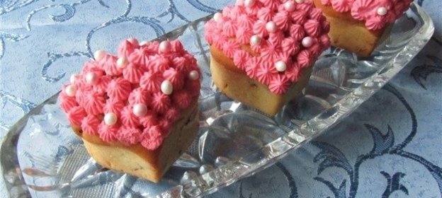 Сметанные кексы с клюквой