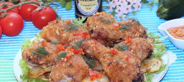 Куриные голени в чесночных сухарях с молодым картофелем