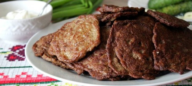 Печеночные оладьи с манкой и рисом