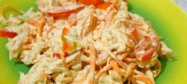 Салат с грудкой и корейской морковкой