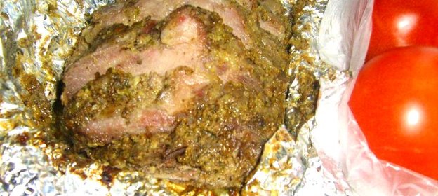 Буженина с маринованными огурчиками