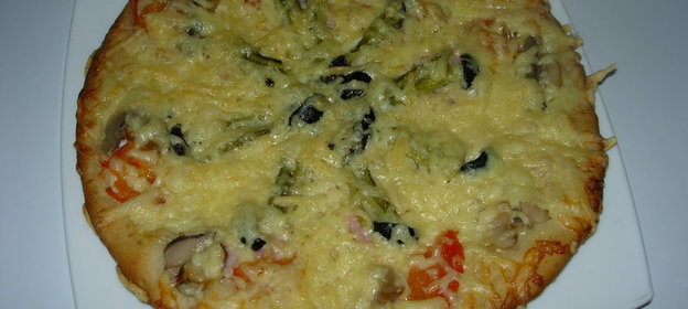 Пицца «Ранчо» с соусом айоли. (на постной дрожжевой основе)