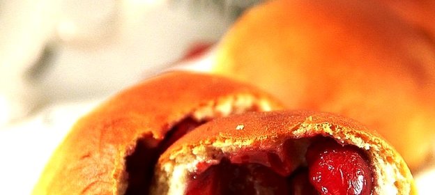 Вишневые булочки