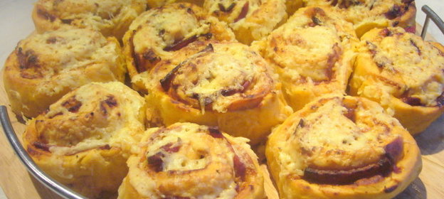 Улитки-булочки а ля пицца