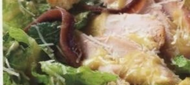 Куриный салат «Цезарь»