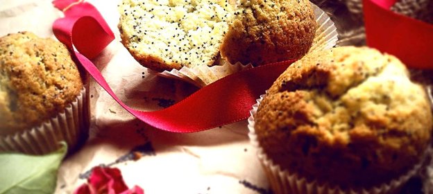 Лимонные мини-маффины с маком